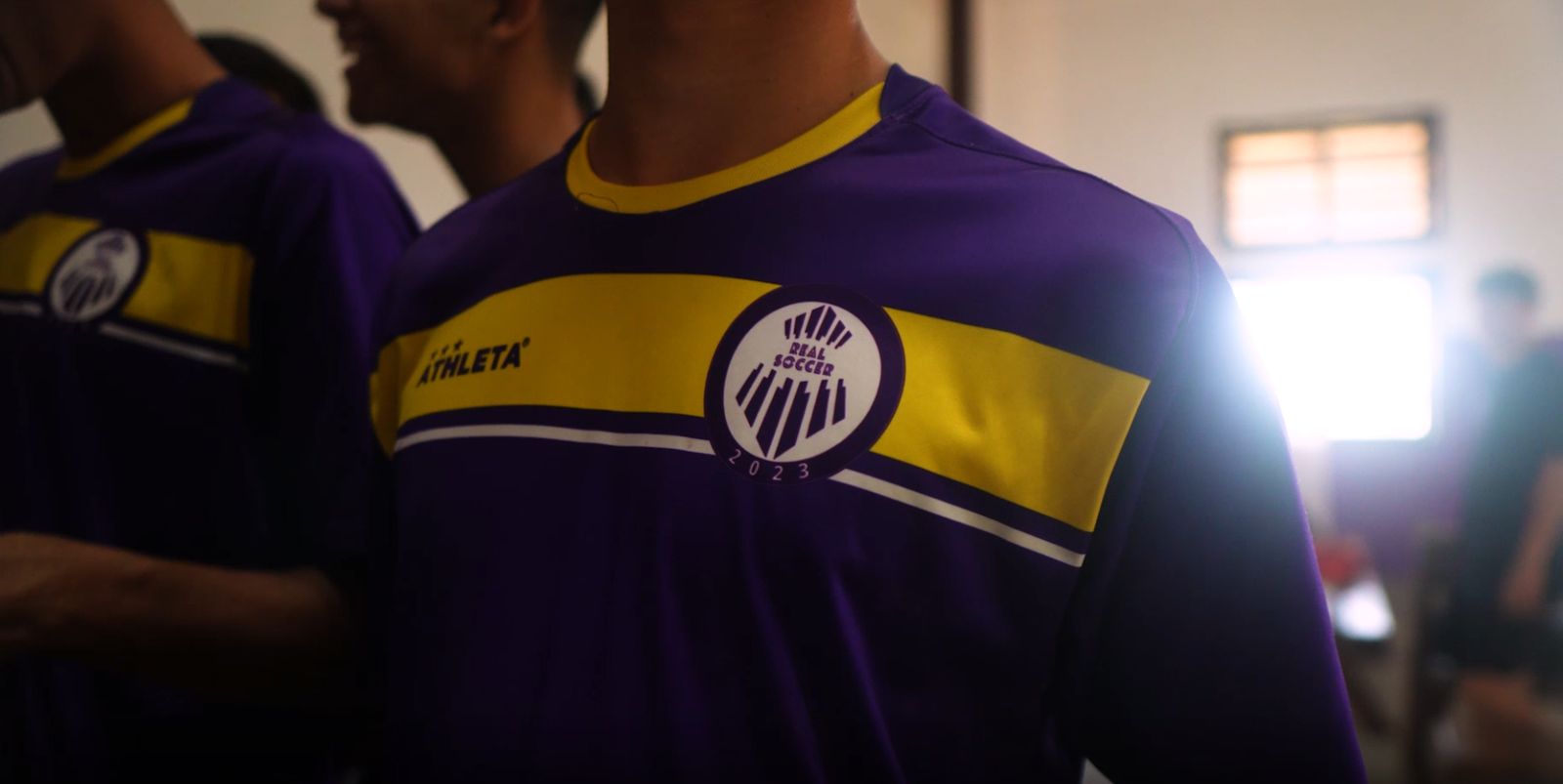 Detalhe do uniforme do Real Soccer